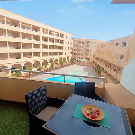 Rentenerife Casa Lola Medano *